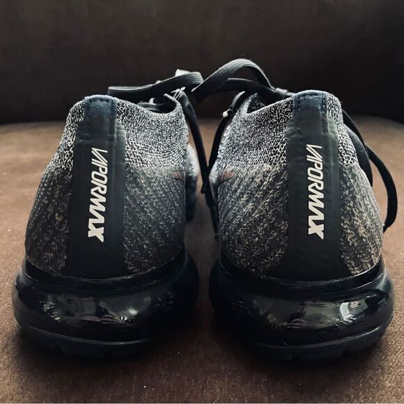 Nike Air Vapormax Explorer Dark Black Cooper mens 6.5 US 39 eur womens 8 US - Picture 5 of 16